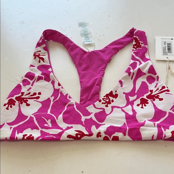 Carve Designs Other - Carve Designs Large La Jolla Reversible Top Orchard/Fushia Bikini Swim Top